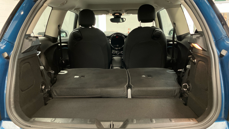 MINI Hatchback 1.5 Cooper Classic 3dr Auto Petrol Hatchback